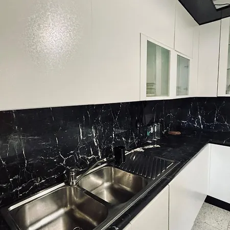 Madonnina In Riva Al Fiume Tirino * Bussi sul Tirino