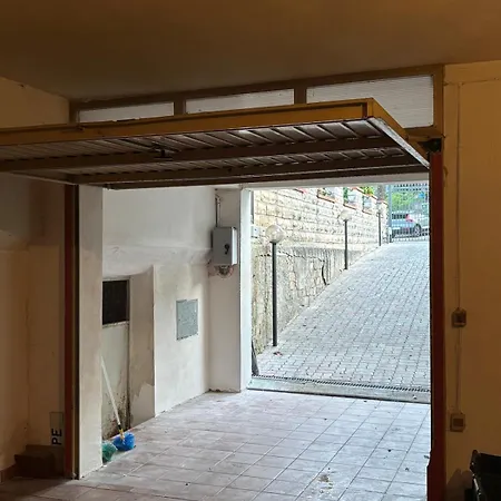 Madonnina In Riva Al Fiume Tirino * Bussi sul Tirino