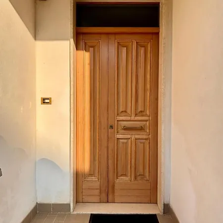 Madonnina In Riva Al Fiume Tirino Intera Holiday home