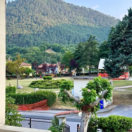 Madonnina In Riva Al Fiume Tirino Intera * Bussi sul Tirino
