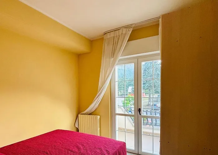 Casa vacanze Madonnina In Riva Al Fiume Tirino *