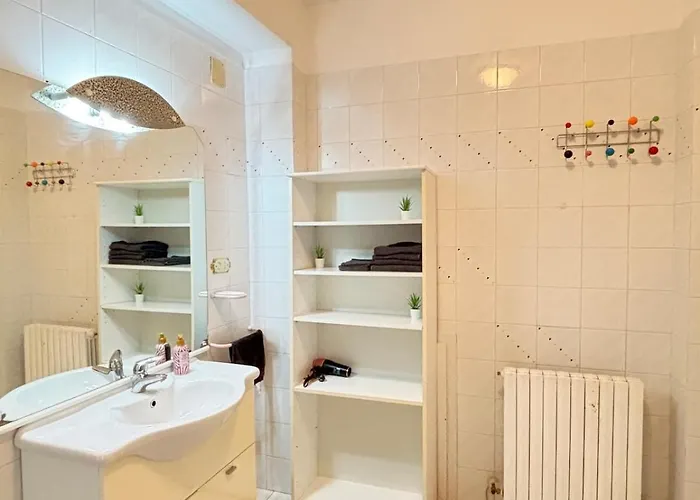 Madonnina In Riva Al Fiume Tirino * Bussi sul Tirino