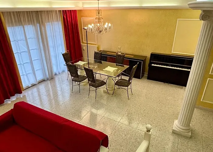 Madonnina In Riva Al Fiume Tirino